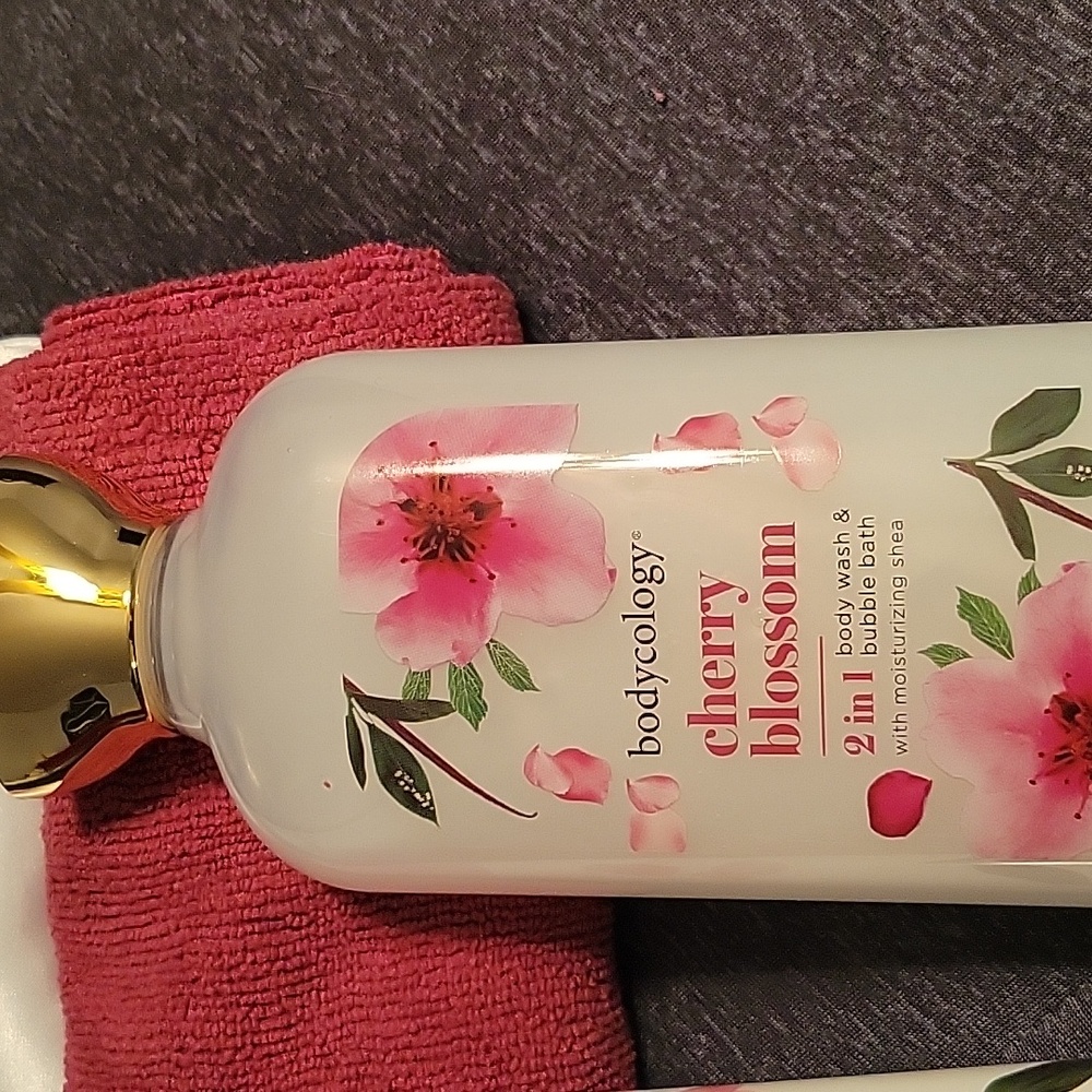 Cherry Blossom Body Cream and Lotion Set - Picture 3 of 5